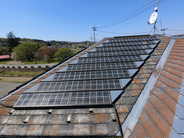 大崎市　太陽光パネルが設置されたご自宅の屋根カバー工事の現地調査を実施