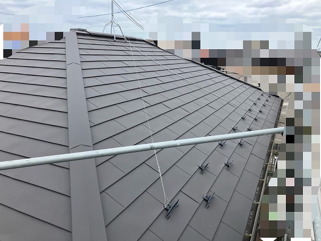 コロニアル屋根ブラックパールS__1024068