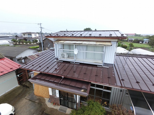 登米市にて戸建住宅の雨樋の破損無料調査。雪害は火災保険が適用になる！？