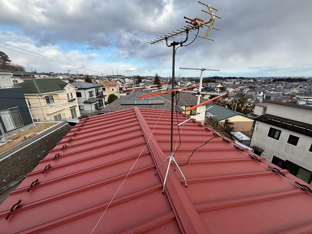 仙台市太白区 2階屋根カバー工事 屋根馬交換