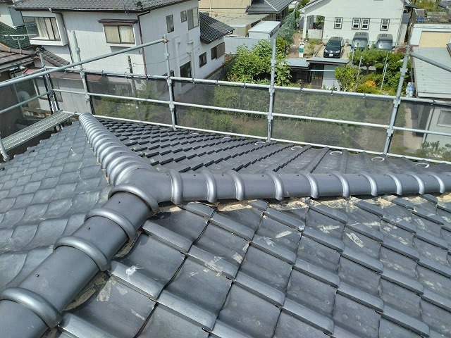 仙台市太白区 アパート 瓦屋根修繕工事 完工写真１