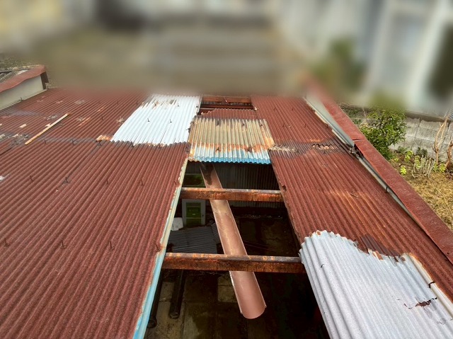 仙台市太白区-トタン屋根交換工事前
