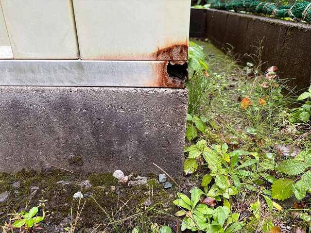 仙台市太白区 物置 土台 穴