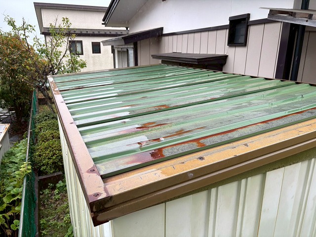 仙台市太白区 物置屋根全体