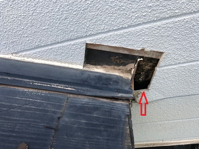 仙台市太白区雨漏り屋根と壁取り合い部分個所240819_1