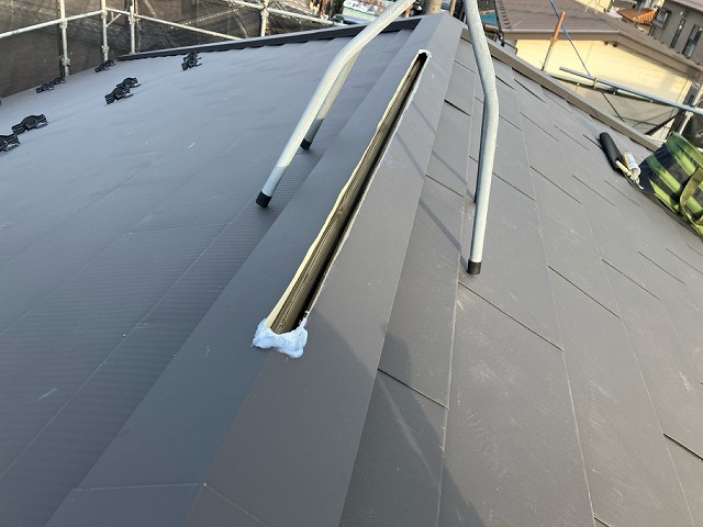 仙台市宮城野区 屋根カバー工事 換気口開口