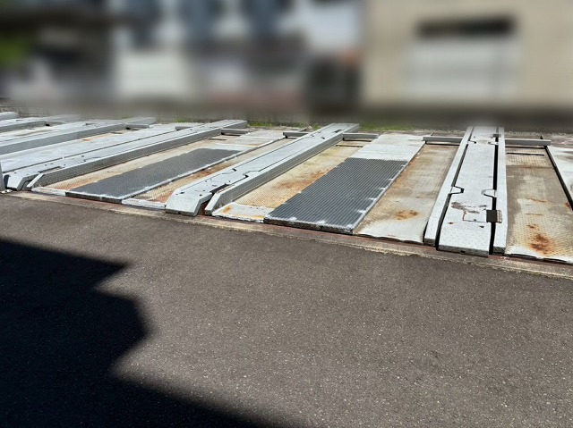 仙台市宮城野区-鉄板パレット補修工事