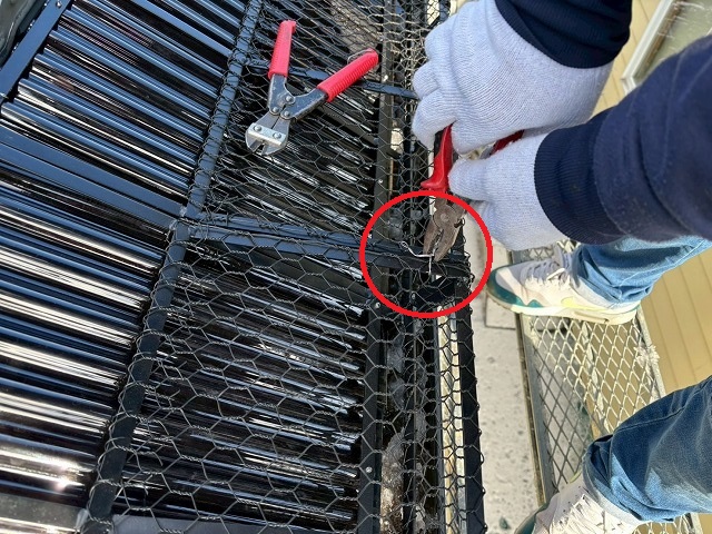 仙台市泉区-軒先にスノーZを並べて仮設置