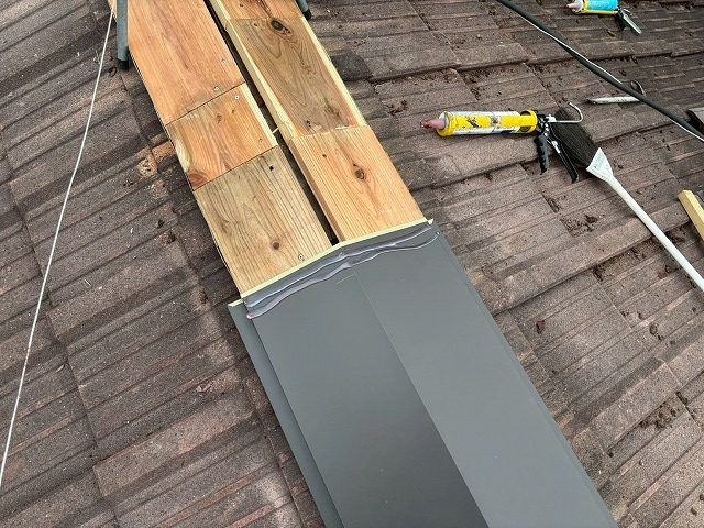 仙台市泉区 貸家 棟板金設置 コーキング処理