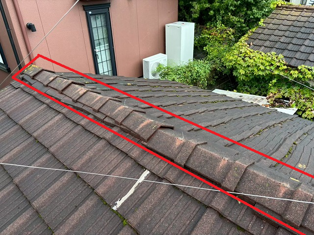 仙台市泉区 貸家 棟瓦が崩れかけている