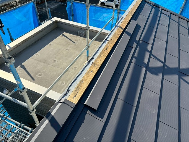 富谷市 カバー工事 片棟板金設置